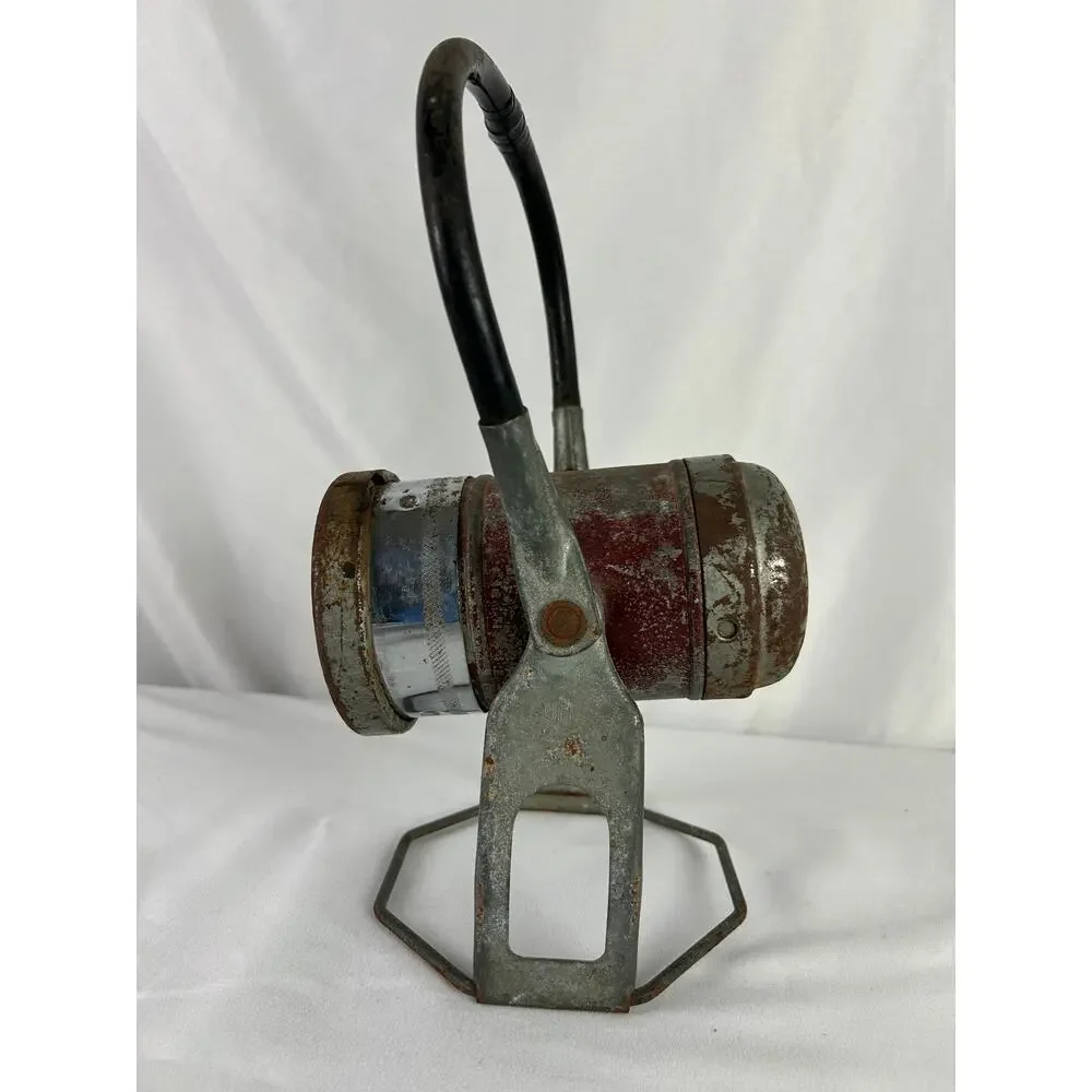Empire Metal Ware Railroad Lantern Vintage 6V Battery Work Light